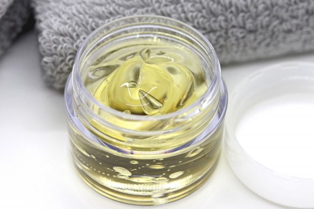 オイルタイプのクレンジング