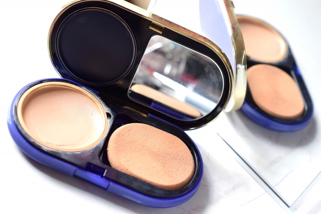 パウダーファンデーション